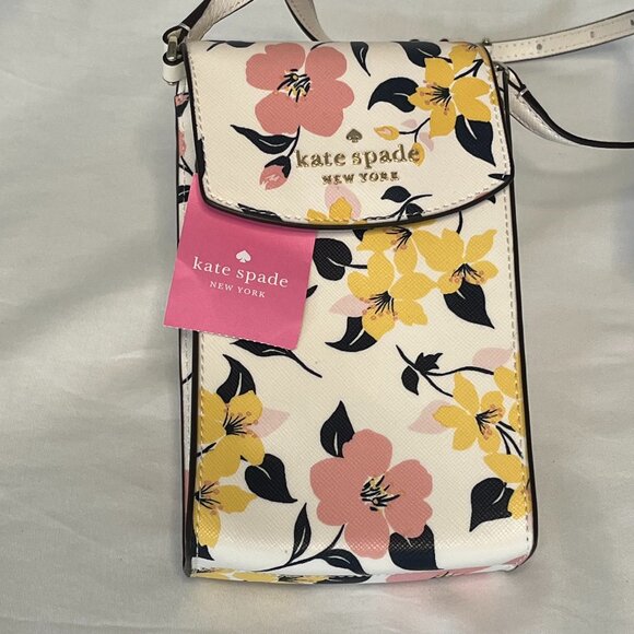 Kate Spade New York Staci North South Flap Phone Crossbody - Picture 1 of 10